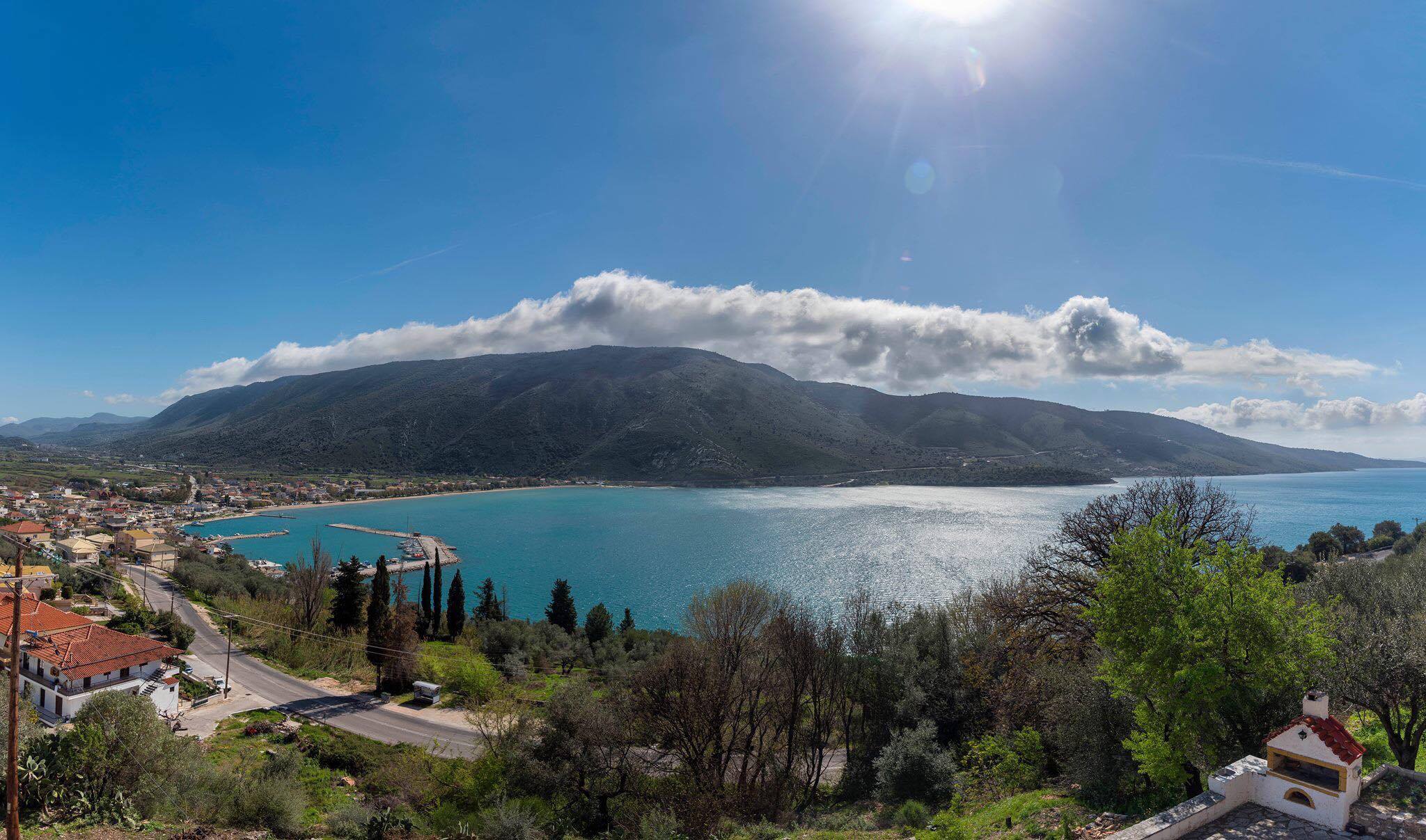 Amazing sea view apartment in Plataria